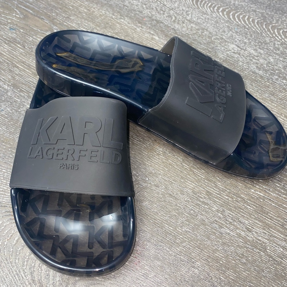 Karl Lagerfeld Paris- Taylin Monogram Pool Slides
